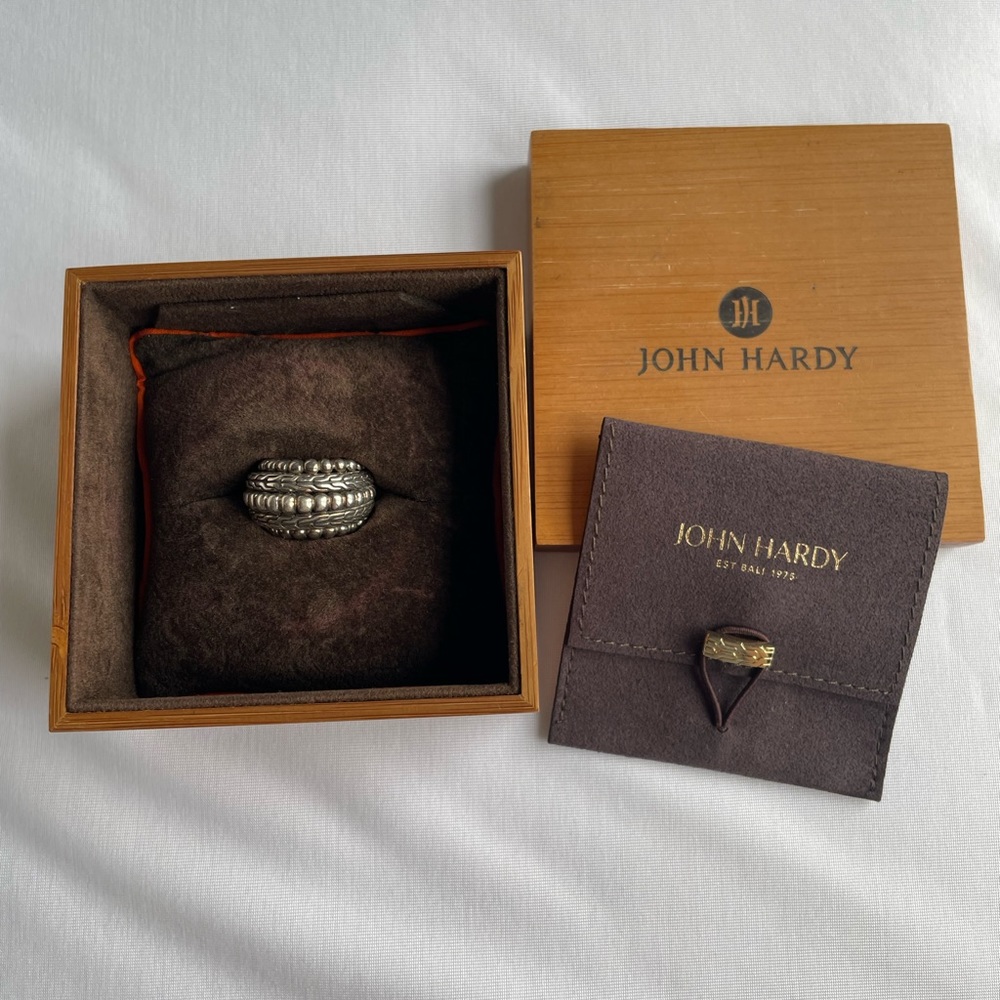 John Hardy Women’s Bedeg Silver Dome Ring